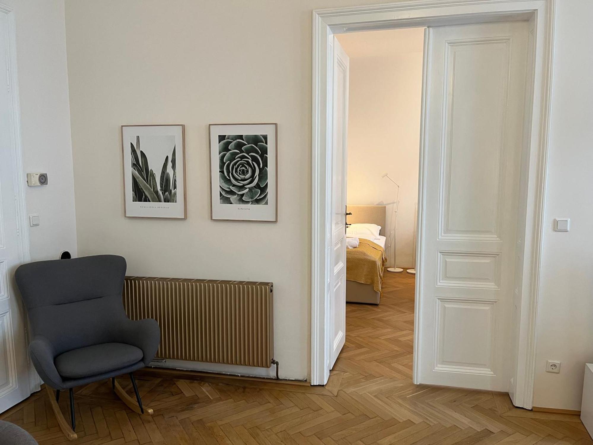 Grosszuegiger Wiener Altbau Gleich Neben Schoenbrunn 外观 照片
